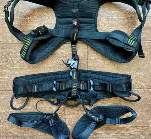 Тактическая страховочная привязь с кролем FULL BODY HARNES «SPORT PRO» аналог Kong Target pro